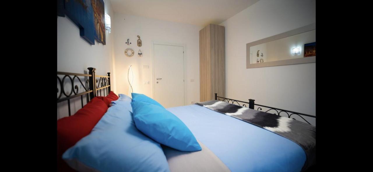 Appartamento 3 Camere Da Letto - Holiday House 2 Venedig Exteriör bild