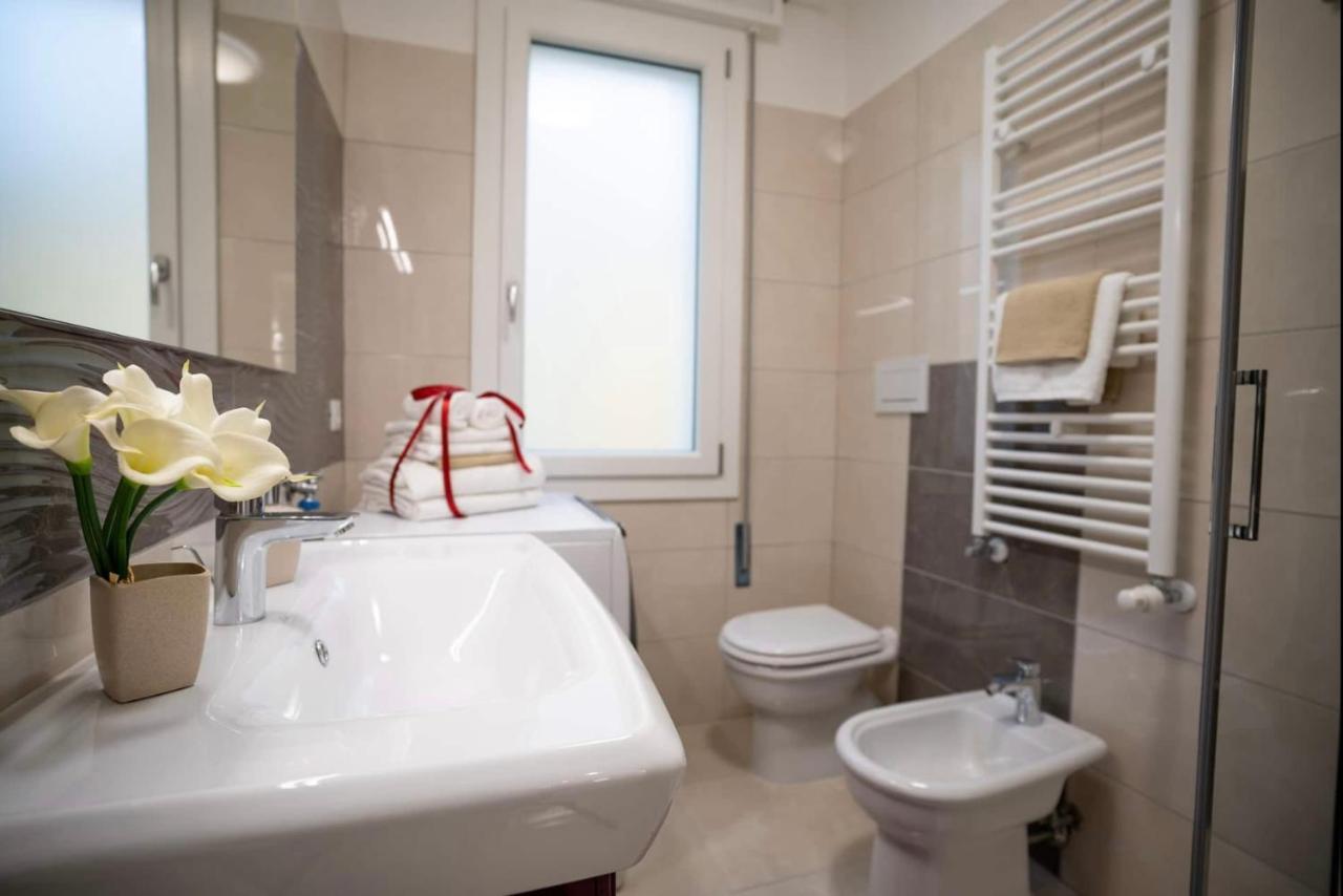Appartamento 3 Camere Da Letto - Holiday House 2 Venedig Exteriör bild