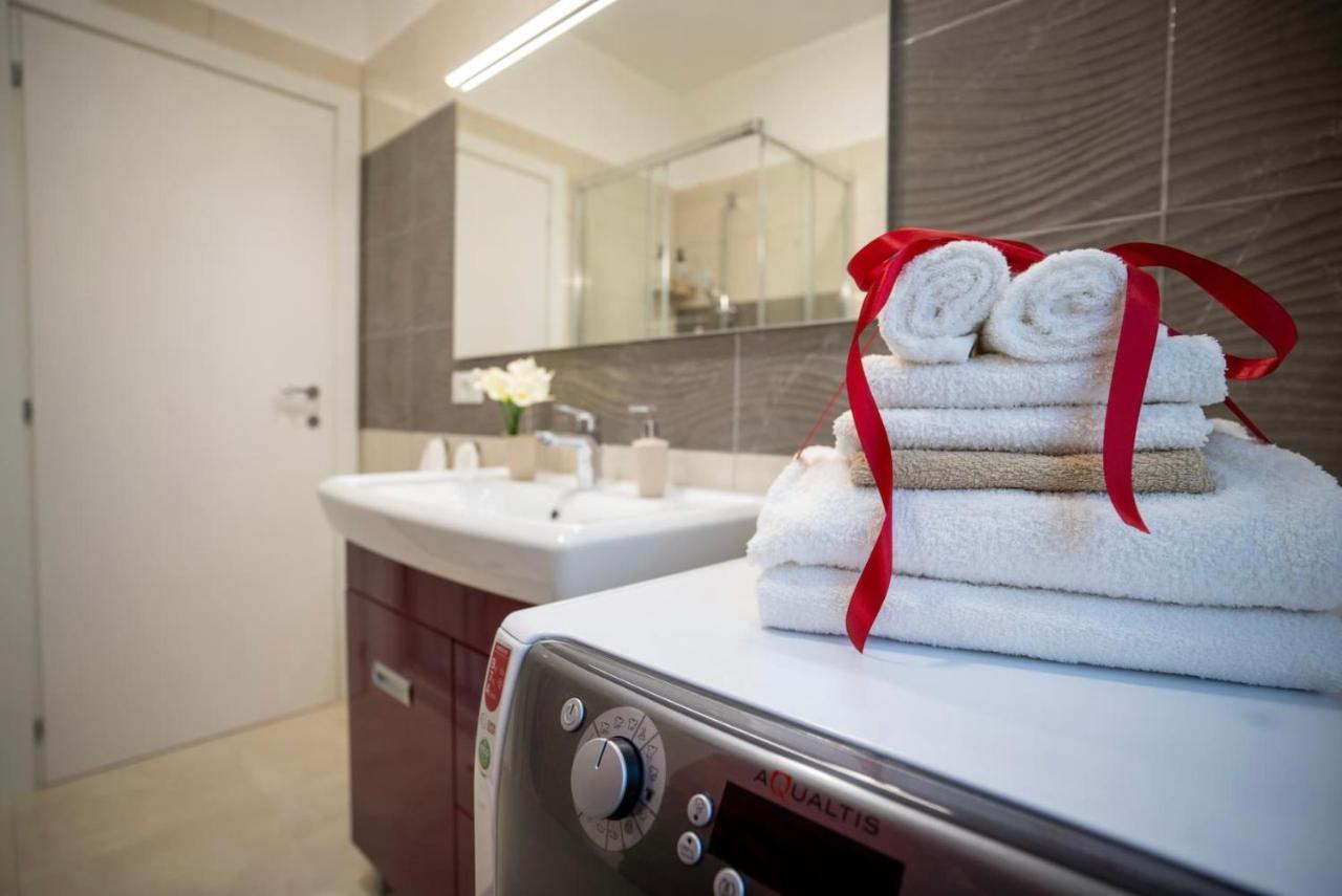 Appartamento 3 Camere Da Letto - Holiday House 2 Venedig Exteriör bild