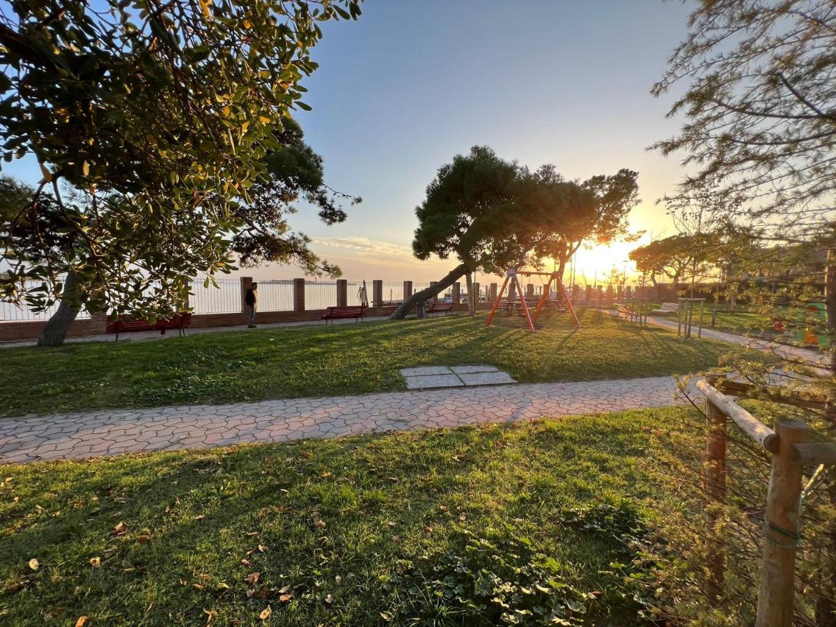 Appartamento 3 Camere Da Letto - Holiday House 2 Venedig Exteriör bild